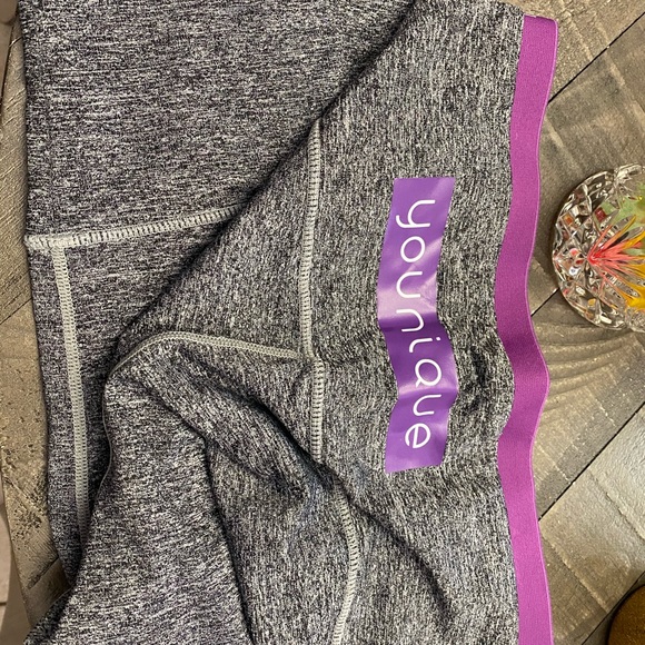 Set of 2 Younique Leggings - Picture 6 of 14